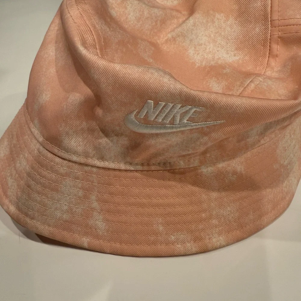 Nike Coral Tie-Dye Bucket Hat